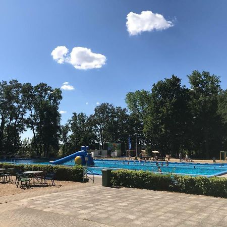 Seehausen  Pension Am Waldbad מראה חיצוני תמונה